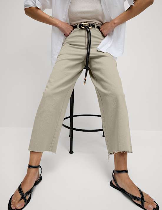 Wide Leg Cropped Jeans