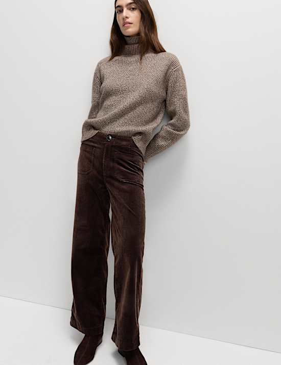 Pantalon coupe large en velours côtelé