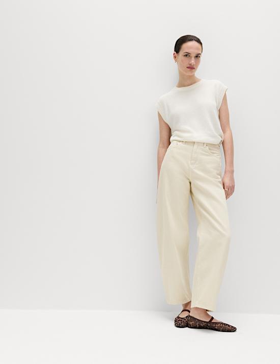 Mid Rise Barrel Jeans
