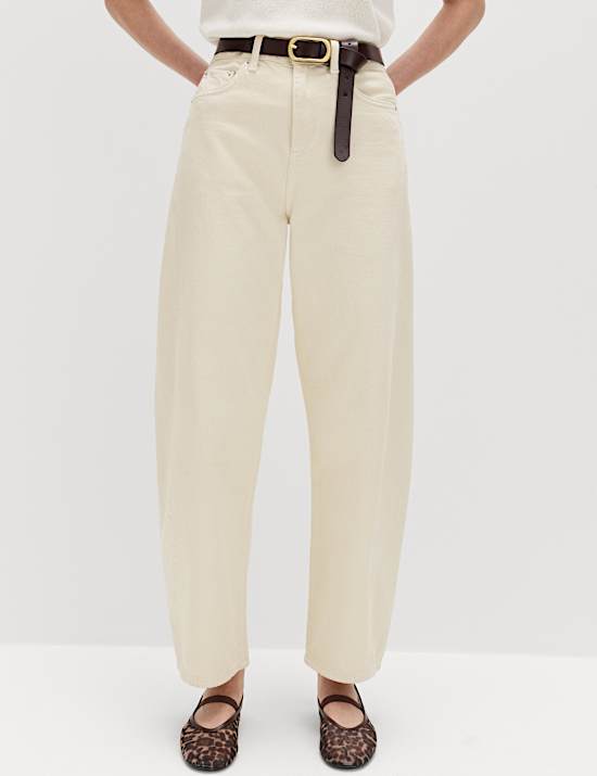 Mid Rise Barrel Jeans