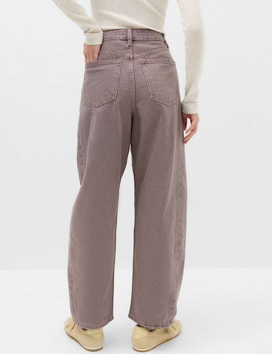 Jeans barrel de talle medio