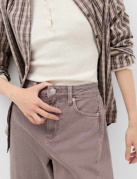 Jeans barrel de talle medio