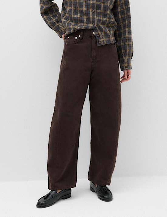 Mid Rise Barrel Jeans