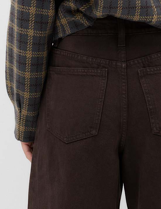 Mid Rise Barrel Jeans