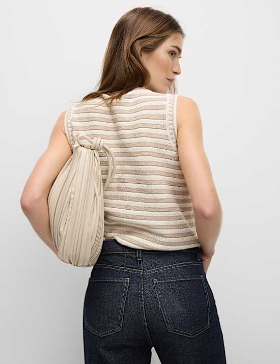 High Waisted Cropped Slim Fit Jeans