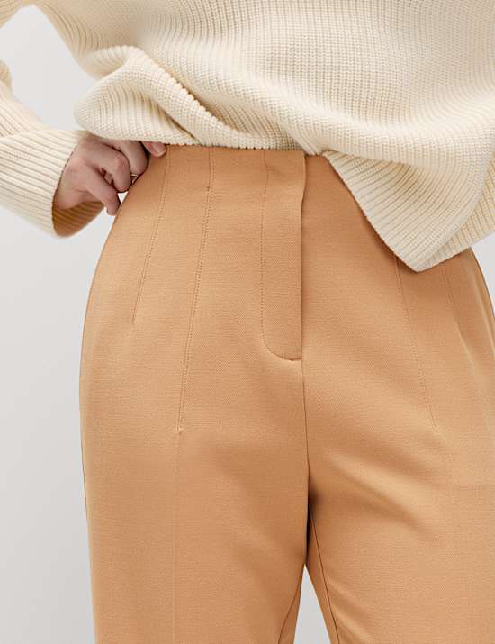 Broek met toelopende pijpen tot op de enkel