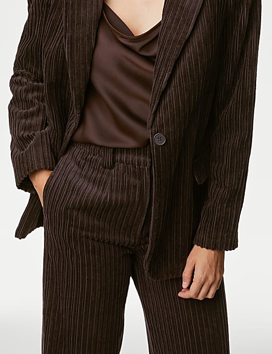 Pantalon coupe large en velours c&ocirc;tel&eacute;