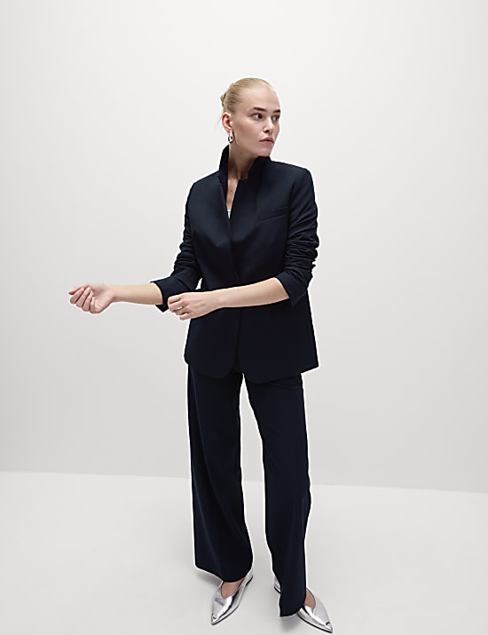 Σακάκι με μονή σειρά κουμπιών σε χαλαρή γραμμή