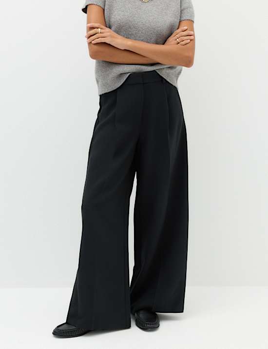 Single Pleat Wide Leg Trousers