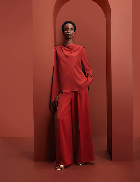 Single Pleat Wide Leg Trousers