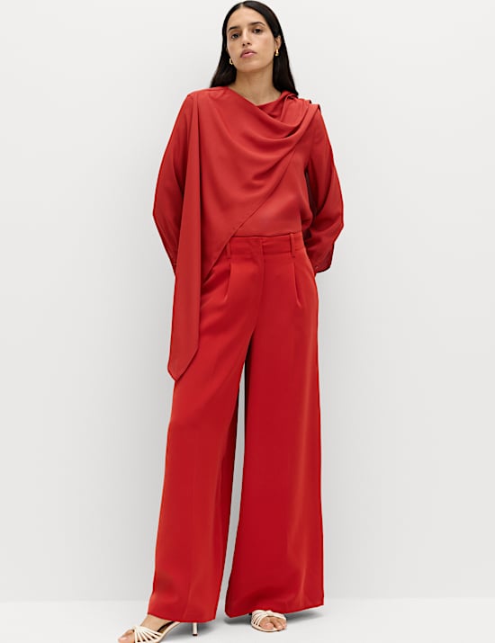 Single Pleat Wide Leg Trousers