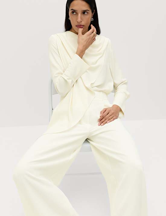 Single Pleat Wide Leg Trousers