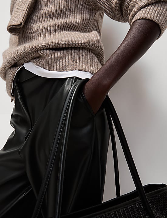 Broek met rechte pijpen en leren look