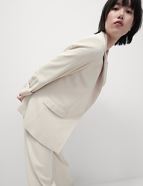 Relaxed Single Breasted Blazer