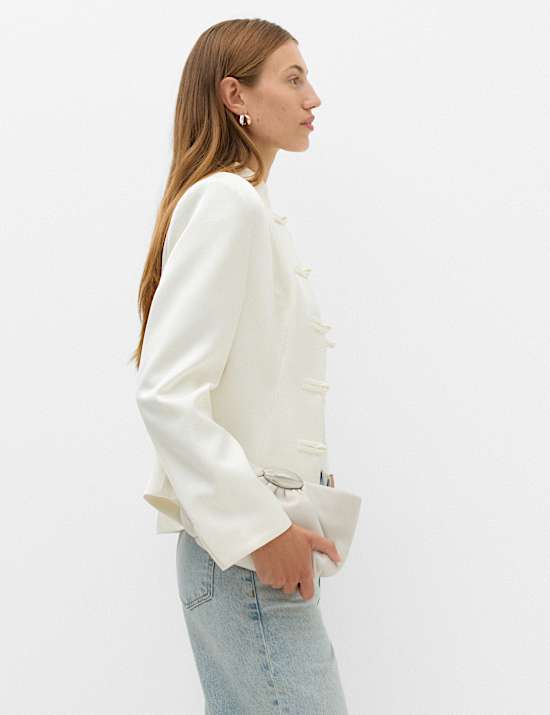 Blazer texturizado de aspecto satinado