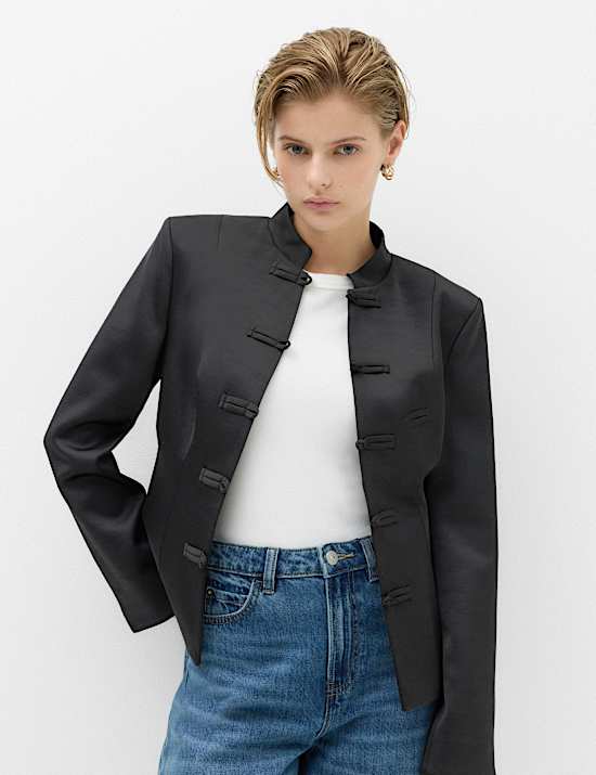 Blazer texturizado de aspecto satinado