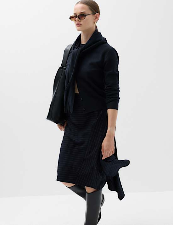 Asymmetrische midi-rok met krijtstreep
