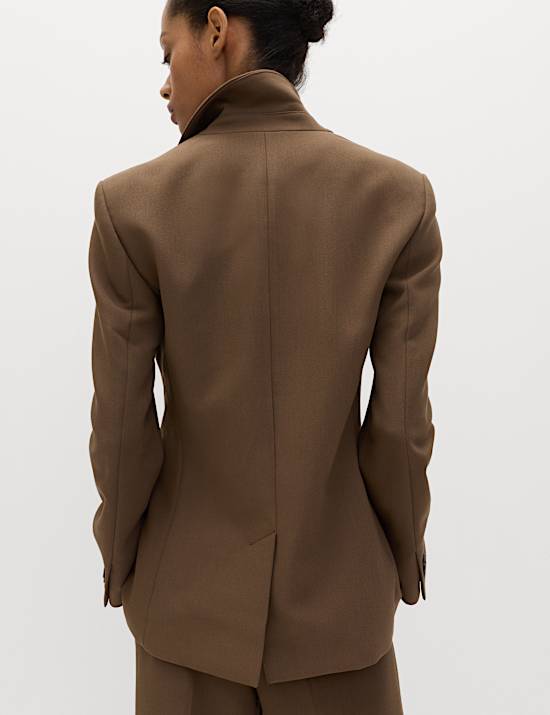 Relaxed Tailored Single-Breasted Blazer