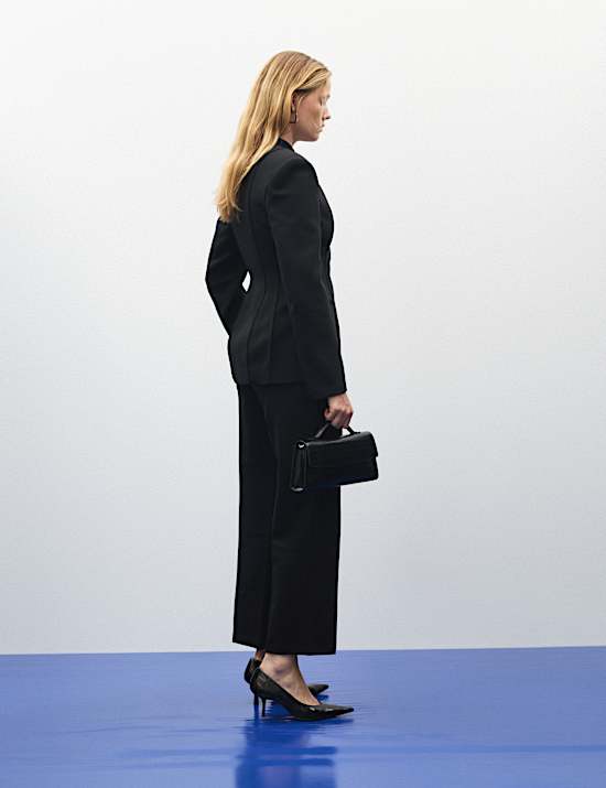 Cinched Fitted Collarless Blazer