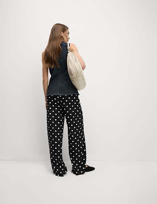 Bedruckte Hose mit weitem Bein