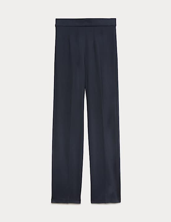 Straight fit