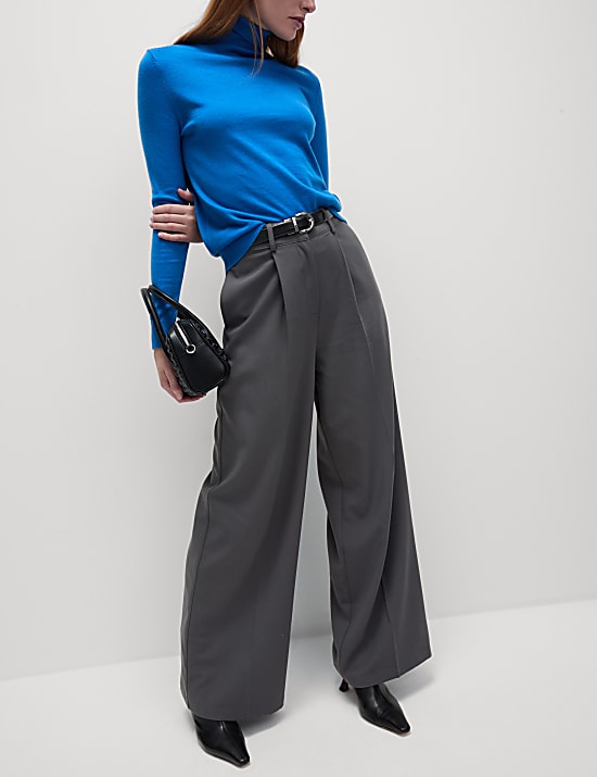 Υφαντό πλισέ παντελόνι με φαρδιά μπατζάκια και τσάκιση μπροστά