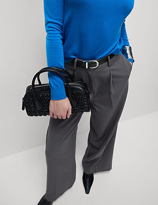 Υφαντό πλισέ παντελόνι με φαρδιά μπατζάκια και τσάκιση μπροστά