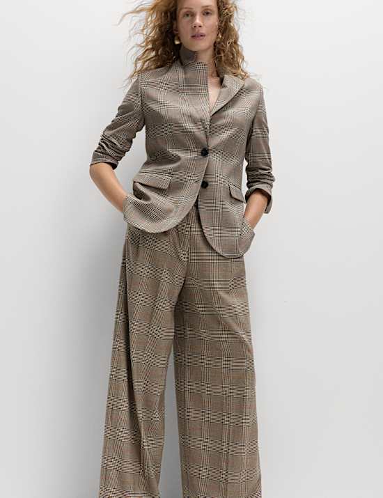 Checked Side Tab Back Pleated Trousers