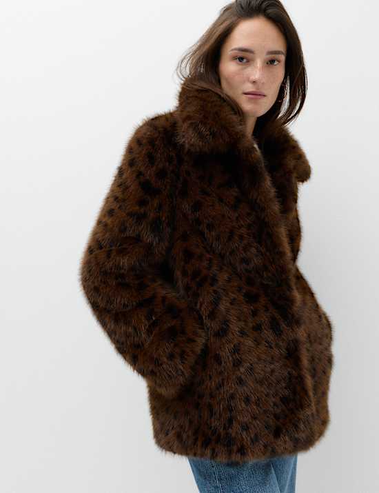 Faux Fur Leopard Print Collared Short Jacket