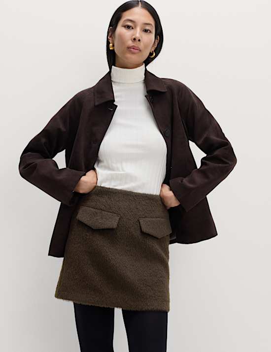 Angerauter Mini-Trapezrock mit Wolle