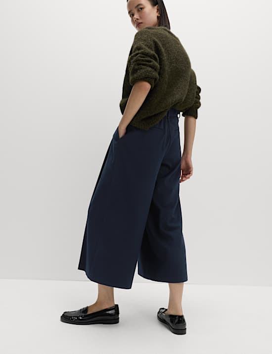 Woven Pleated Wide Leg Culottes