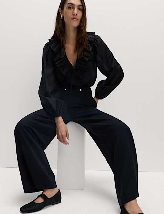 Cinched Detail Wide Leg Trousers