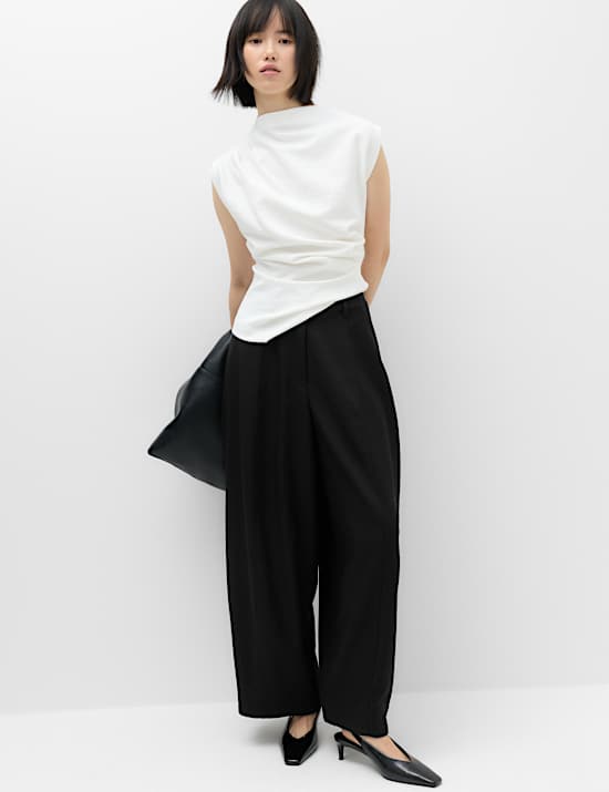 Barrel Leg Trousers