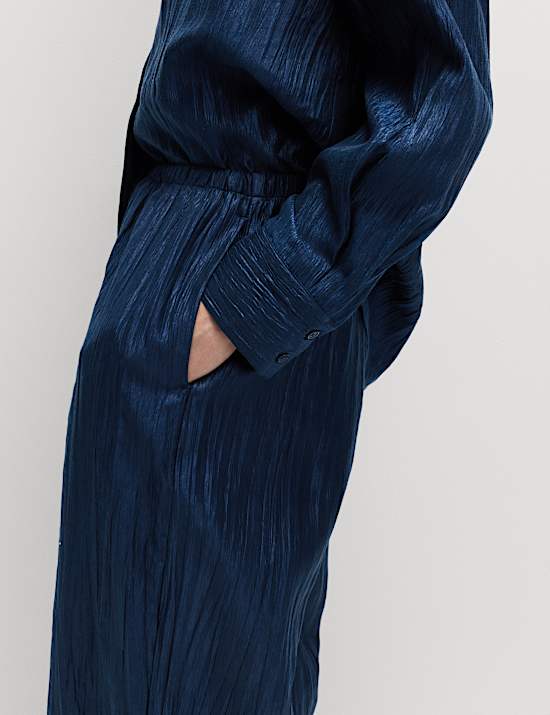 Pantalon coupe large en Lyocell à finition froissée