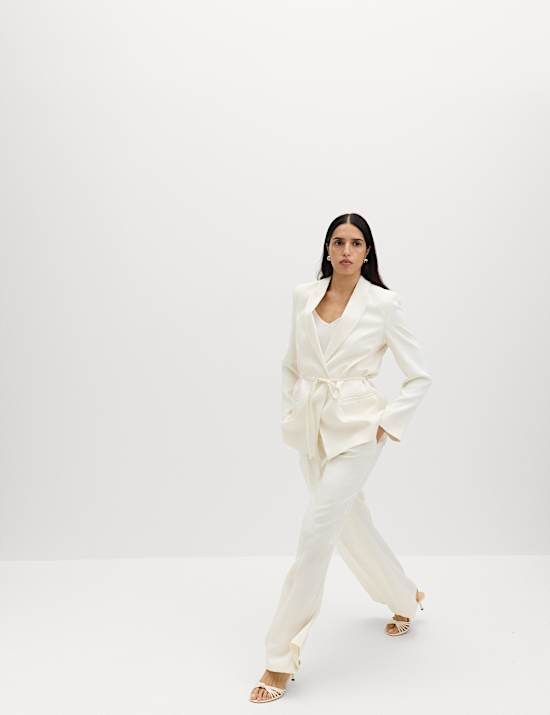 Pantalon coupe large &agrave; une pince avec lin