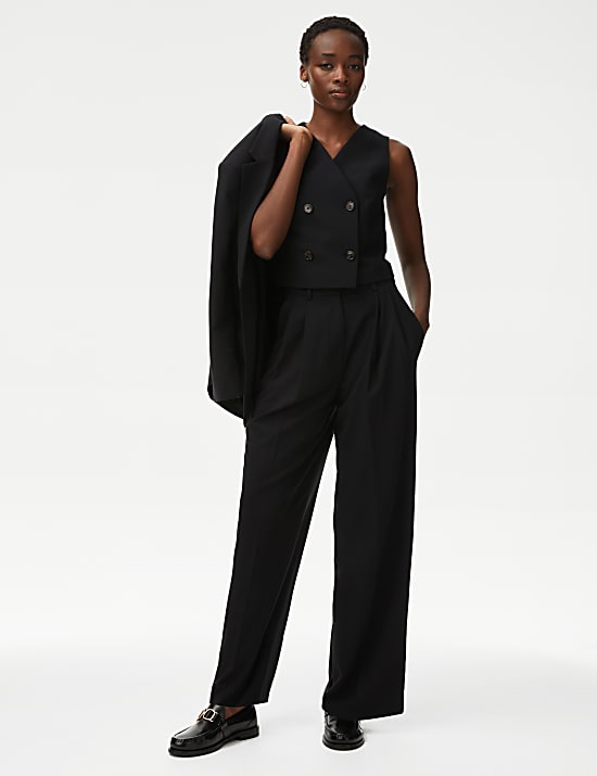 Pleat Front Relaxed Wide Leg Trousers