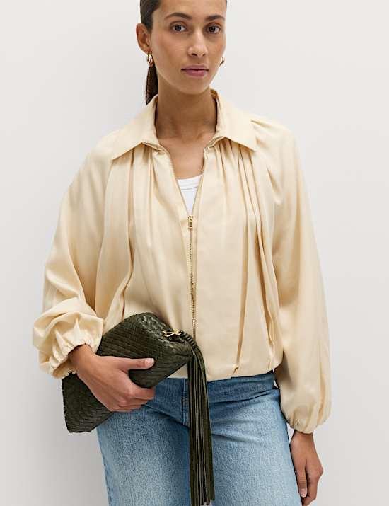 Bomberjacke aus reinem Lycocell mit Plisseedetail