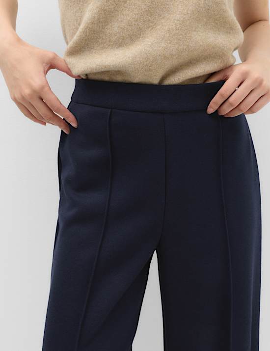 Pantalon coupe large en jersey de premi&egrave;re qualit&eacute; &agrave; d&eacute;tail couture
