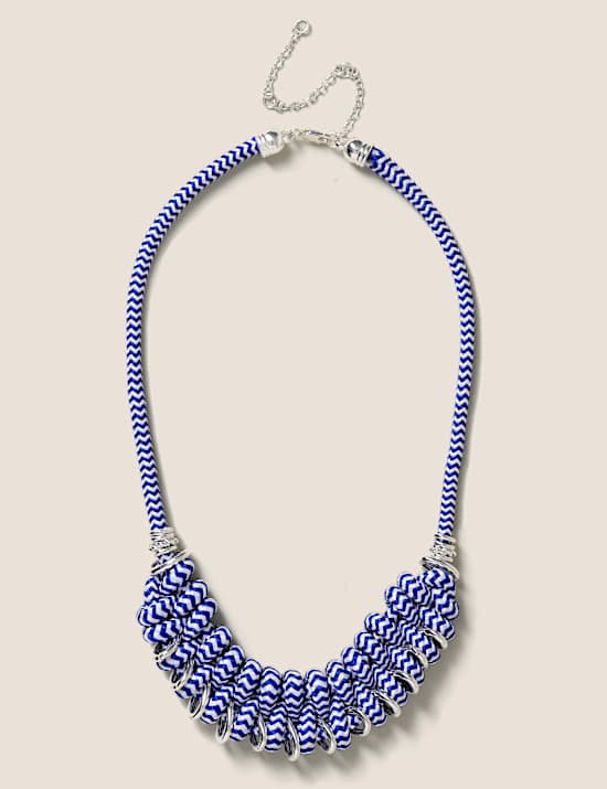 Woven Short Collar Necklace