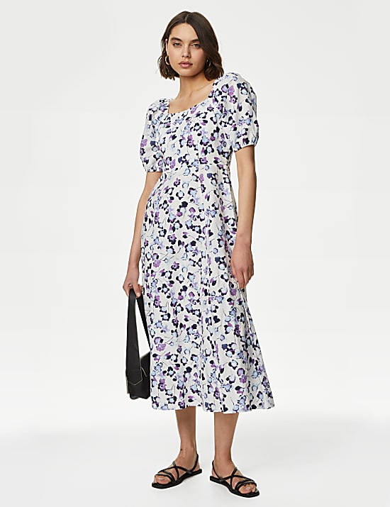 Square neck day dress 2025