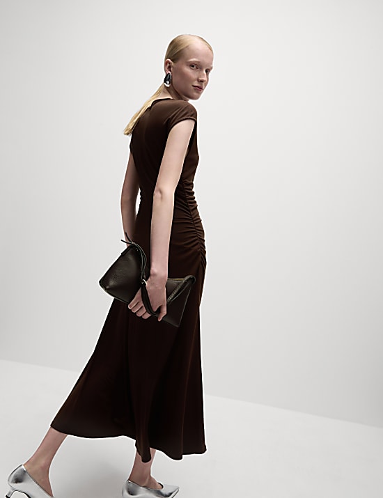 Round Neck Ruched Midaxi Column Dress