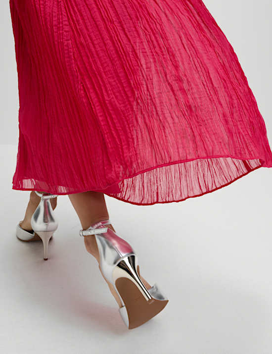 Geblümtes Midikleid mit V-Ausschnitt