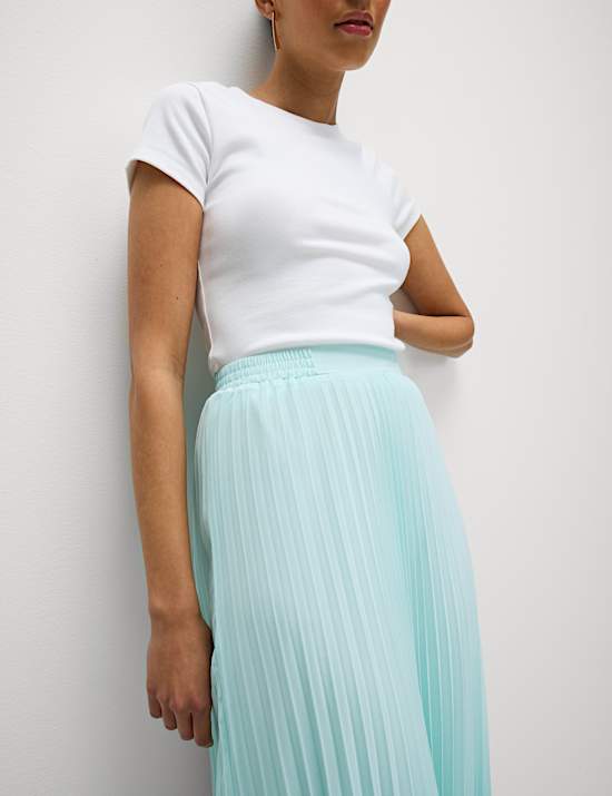 Pliss&eacute; Pleated Midaxi Skirt