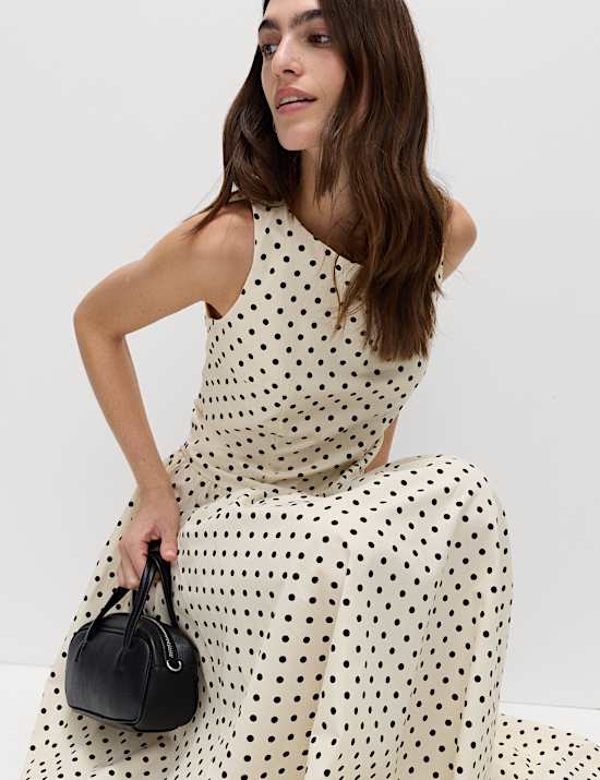 Polka Dot Round Neck Midaxi Waisted Dress