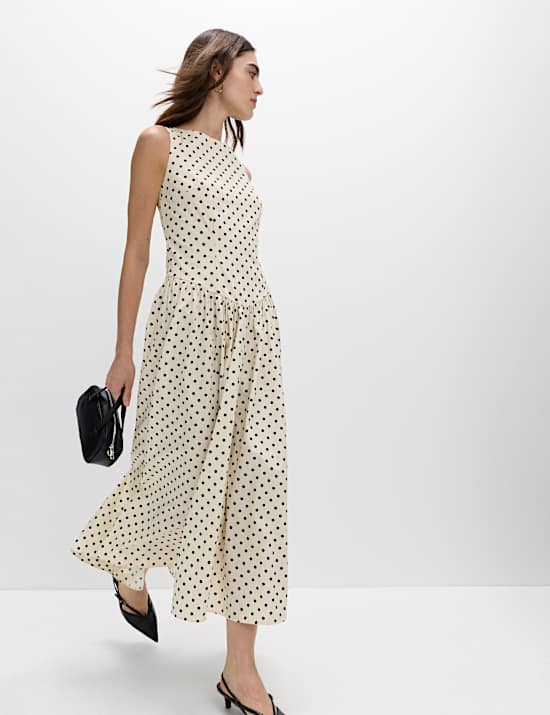 Polka Dot Round Neck Midaxi Waisted Dress