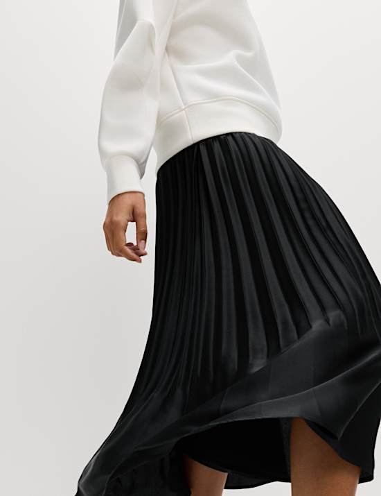 Pleated Midaxi Skirt