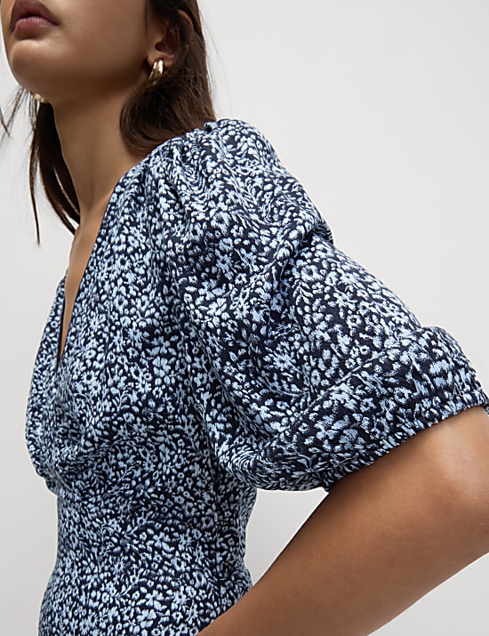 Printed V-Neck Puff Sleeve Midi Tea Dress