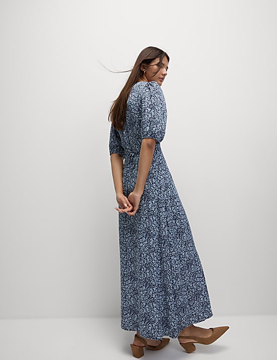 Printed V-Neck Puff Sleeve Midi Tea Dress