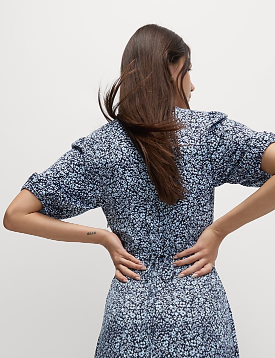 Printed V-Neck Puff Sleeve Midi Tea Dress