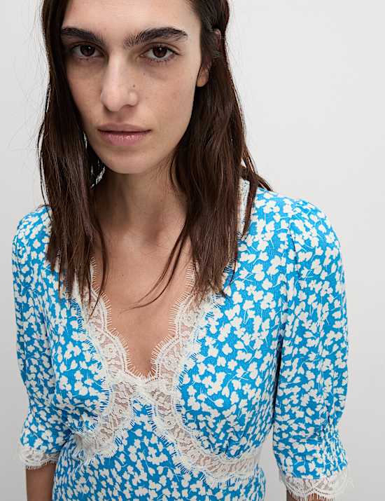 Printed V-Neck Lace Insert Midaxi Tea Dress